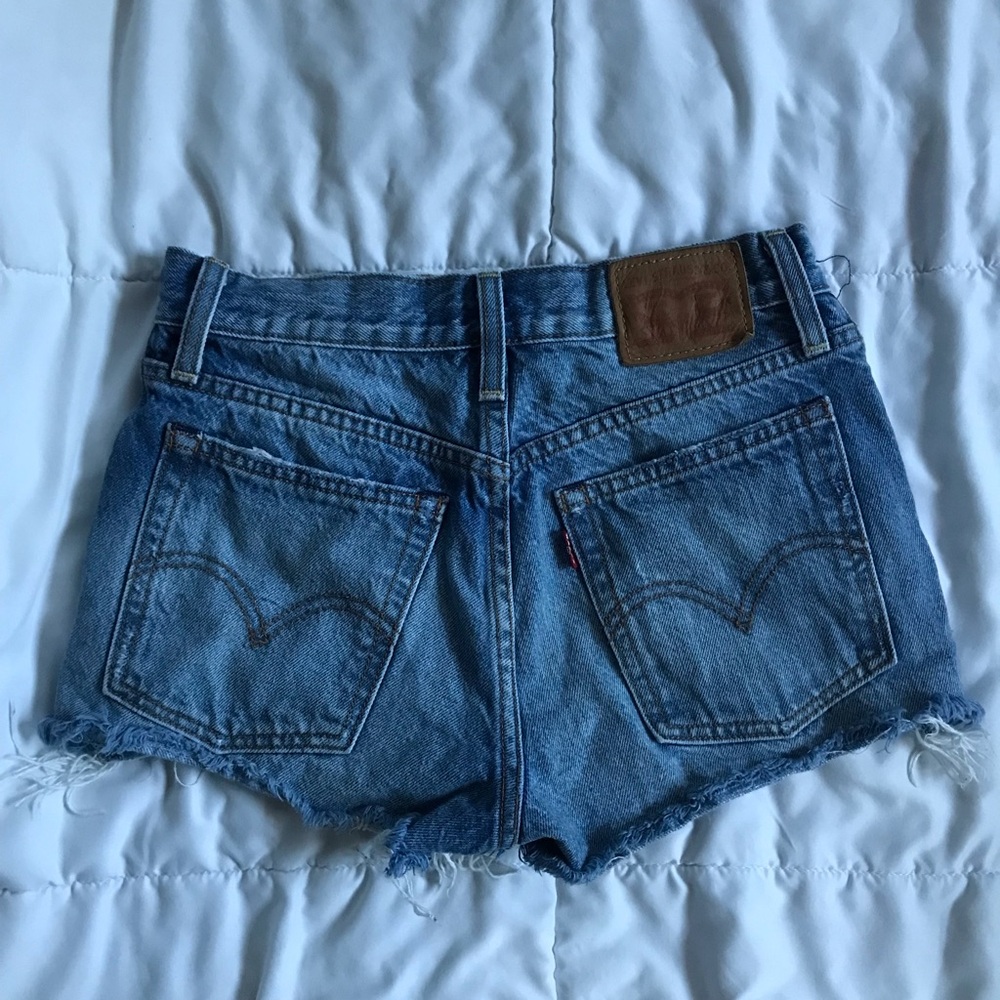 Vintage Levi’s Denim Cutoff Shorts - Picture 2 of 4